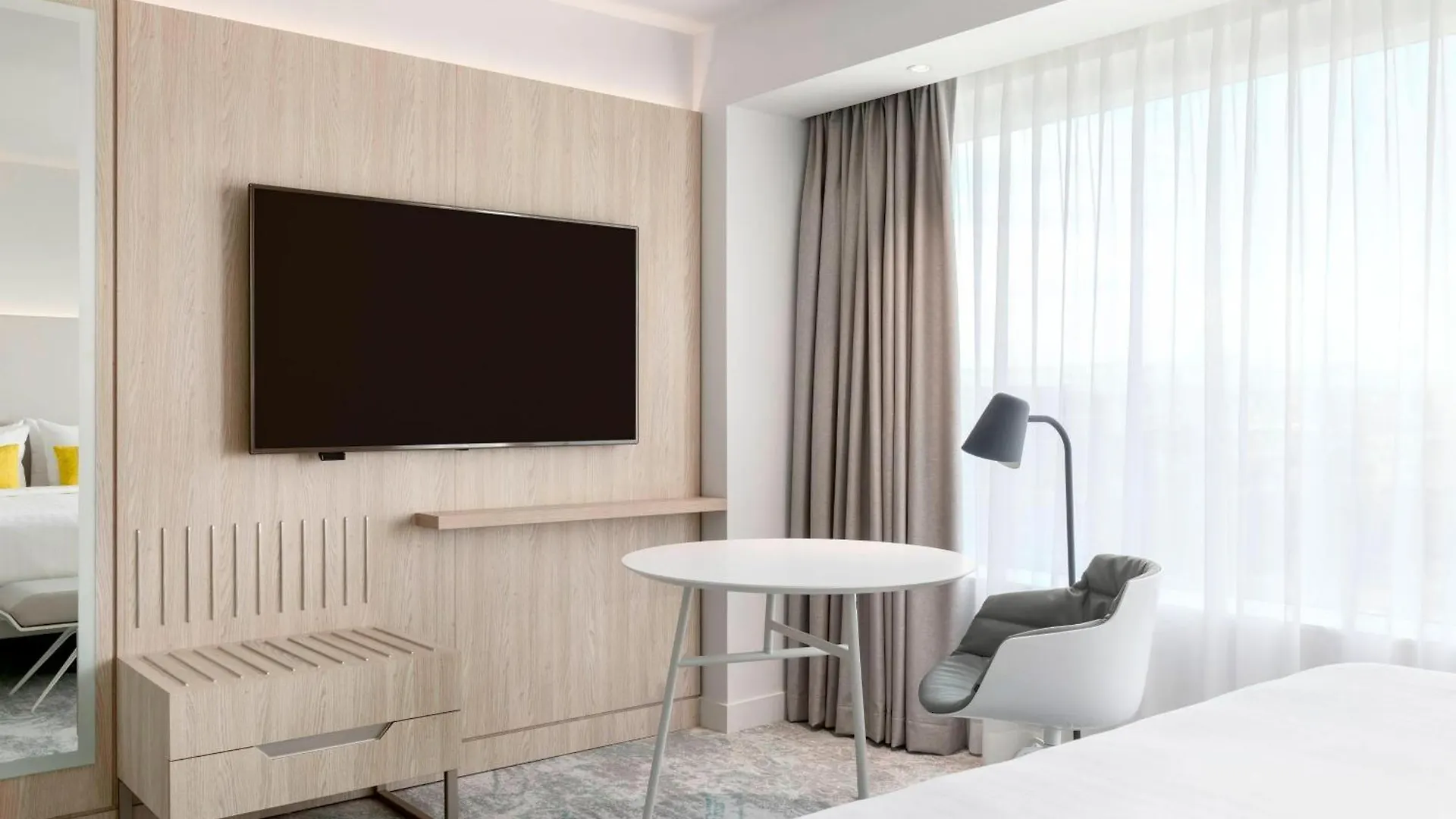 מלון Courtyard By Marriott Paris Gare De Lyon