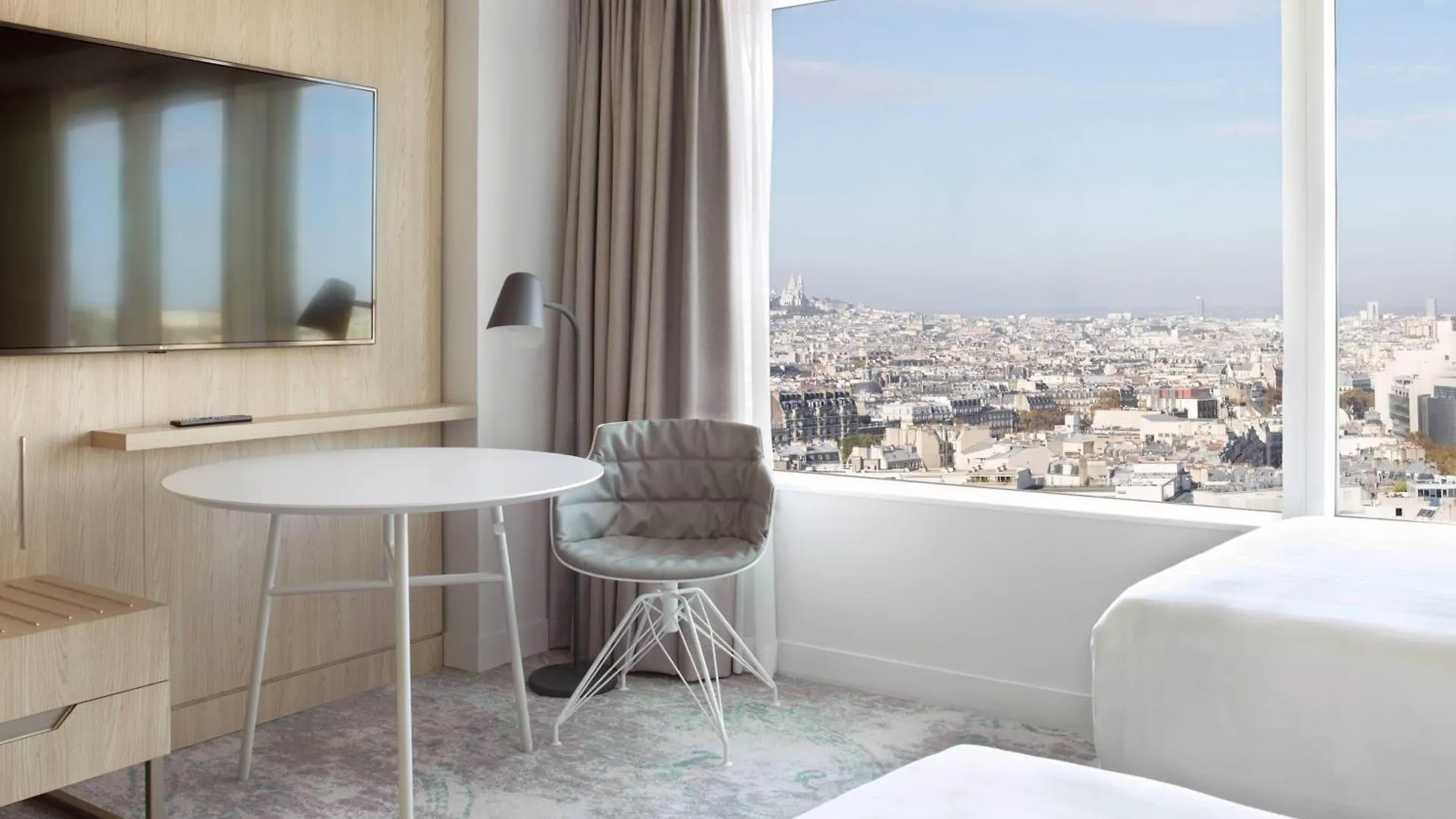 מלון Courtyard By Marriott Paris Gare De Lyon