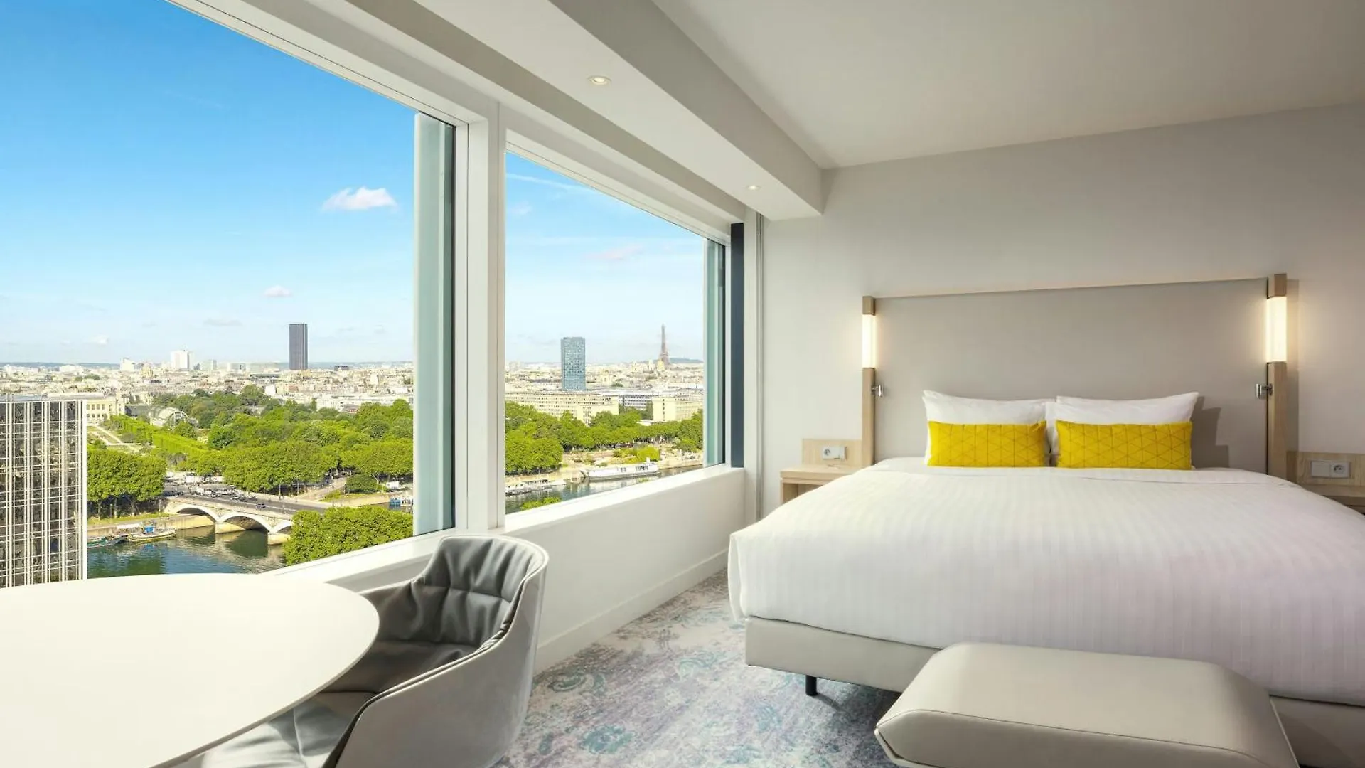 מלון Courtyard By Marriott Paris Gare De Lyon צרפת