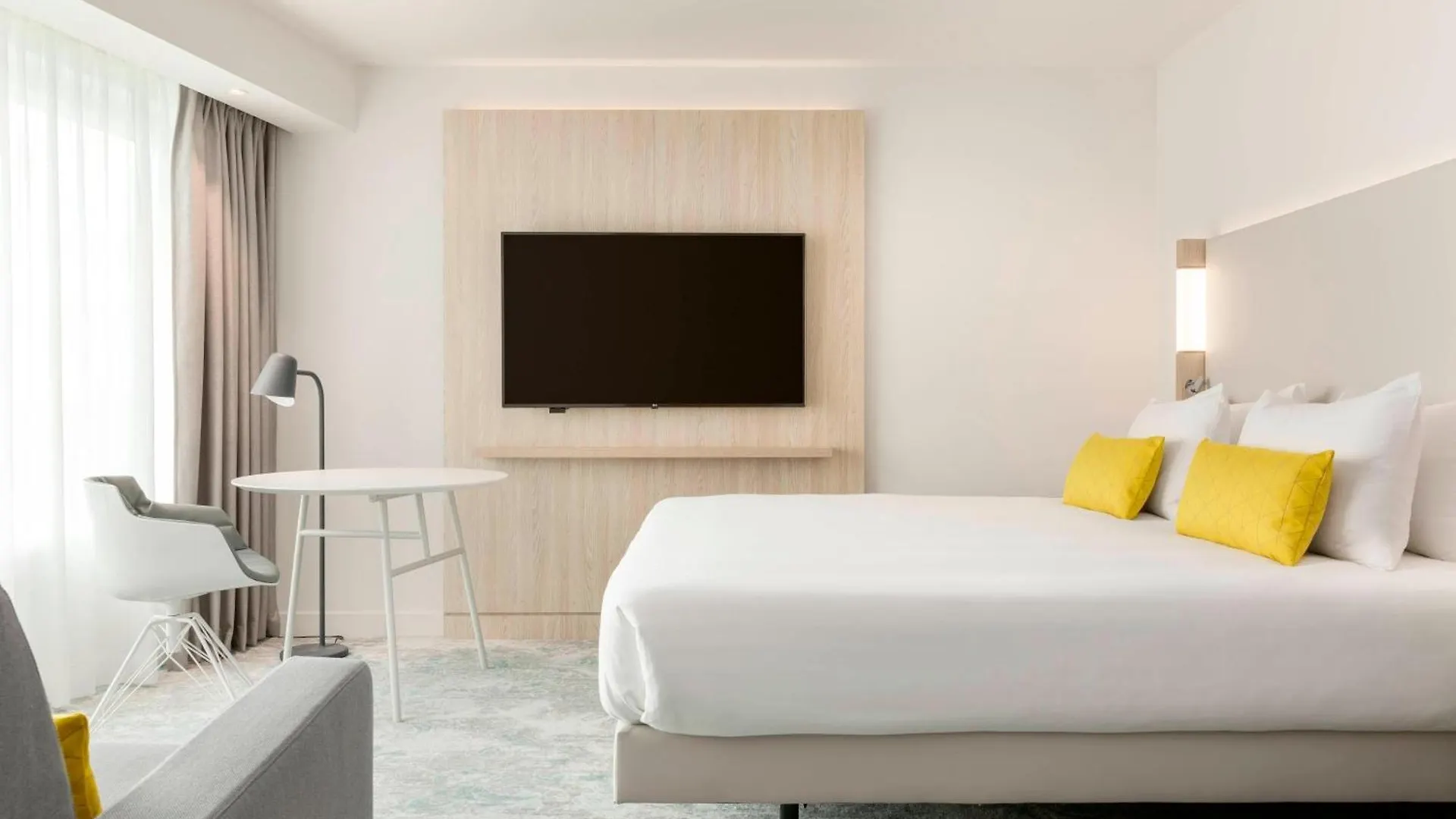 Courtyard By Marriott Paris Gare De Lyon Hotel